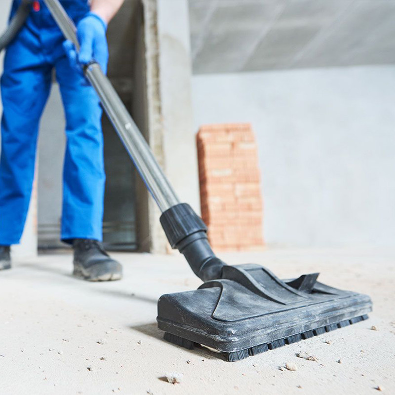 limpieza-despues-de-una-obra-de-rehabilitacion-de-un-local en Getafe